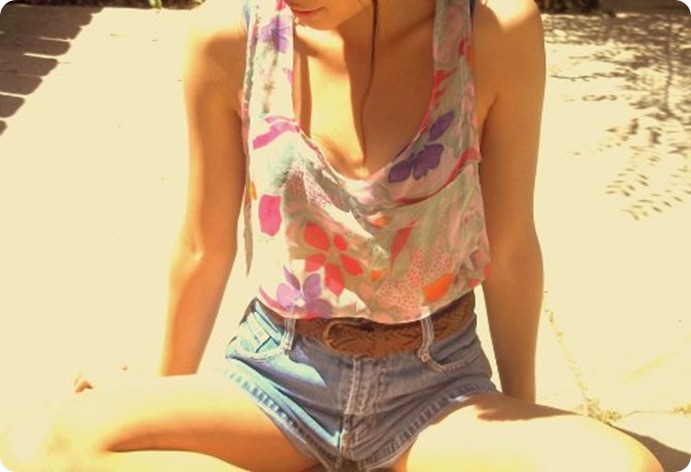 belt-collar-bones-denim-fashion-floral-Favim.com-190641_large belt-collar-bones-denim-fashion-floral-Favim.com-190641_large