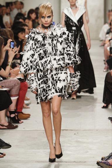 HiimaB_CHANEL_076_1366_450x675 HiimaB_CHANEL_076_1366_450x675