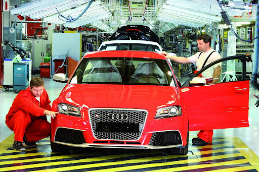 Audi_Factory_01.jpg