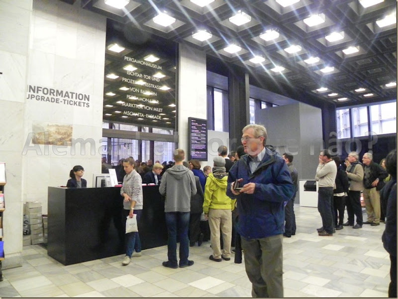 Pergamon 2 Pergamon 2