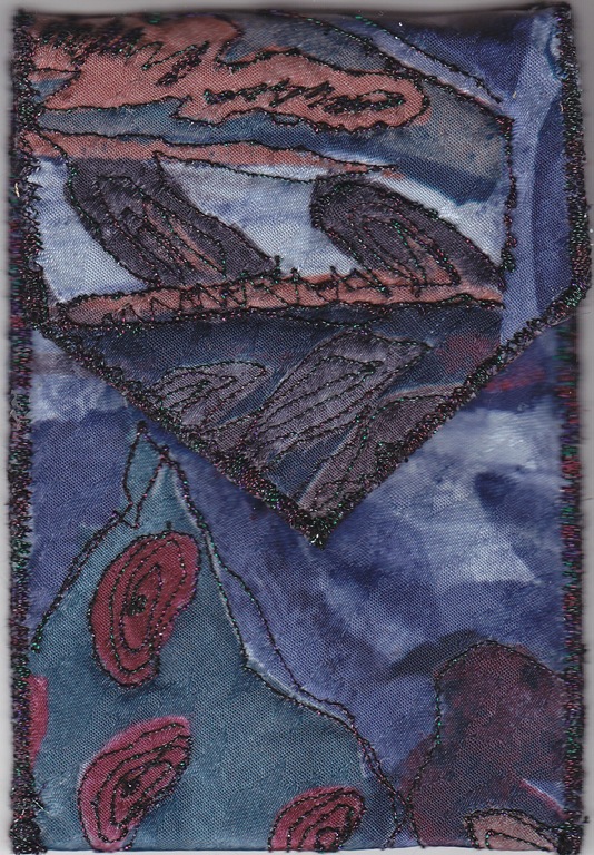 [Embroiderd%2520silk%2520phone%2520case%2520-%2520made%2520from%2520a%2520tie%255B2%255D.jpg]