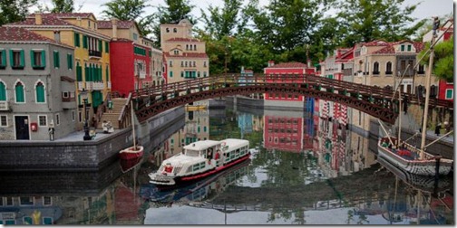 the_craziest_lego_model_is_in_germanys_legoland_640_22