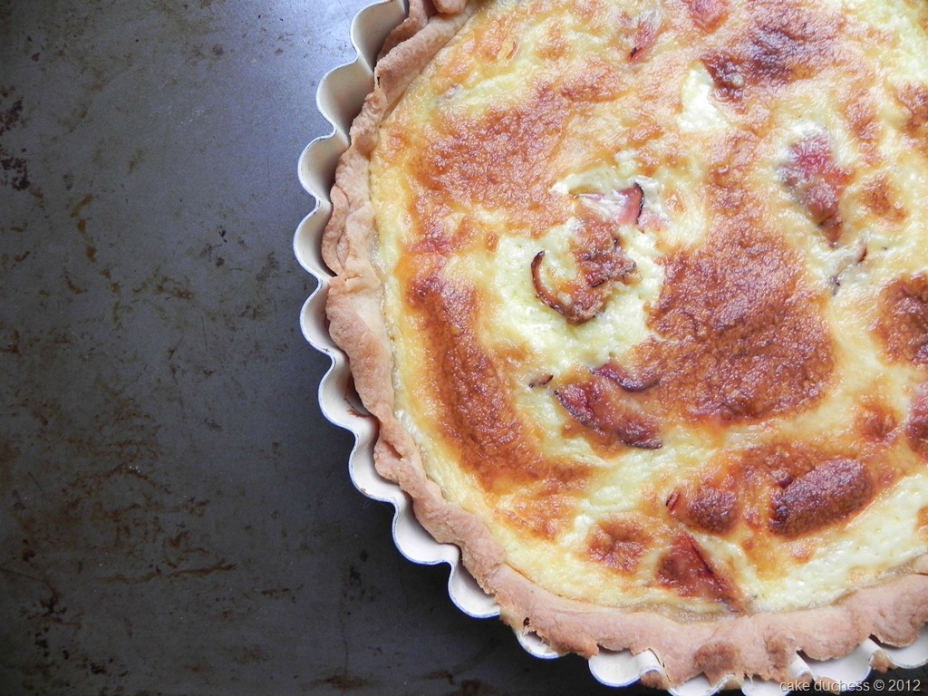 [ham-and-cheese-quiche-4%255B6%255D.jpg&description=Ham and Cheese Quiche {Quiche con Prosciutto e Formaggio}')]