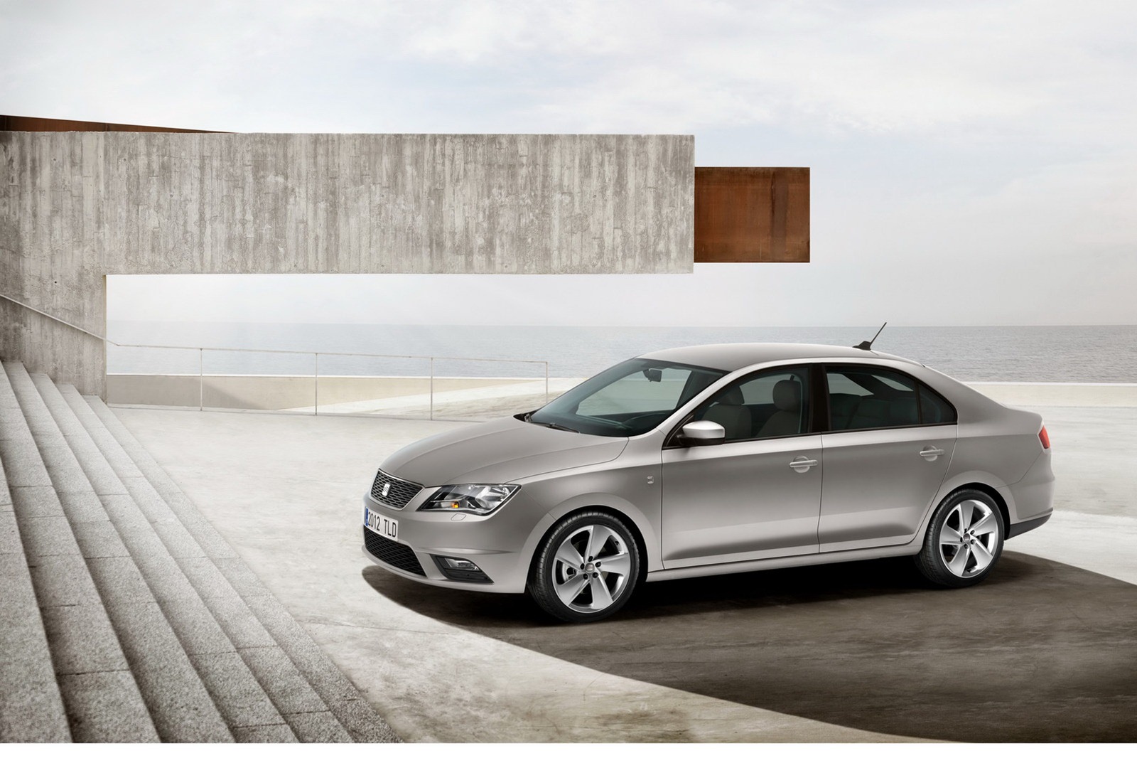 [2013-Seat-Toledo-4%255B2%255D.jpg]
