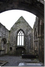 Connemara. Headford. Ruinas del convento Ross Errilly - DSC_0341