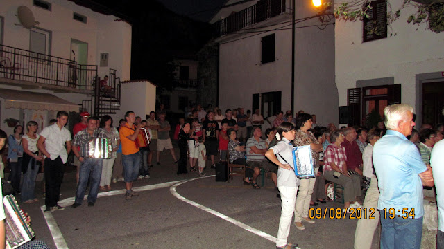 2012-09-Harmonikaski-vecer-Osek-15.JPG