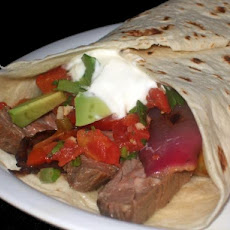 Skirt Steak Fajitas With Lime and Black Pepper