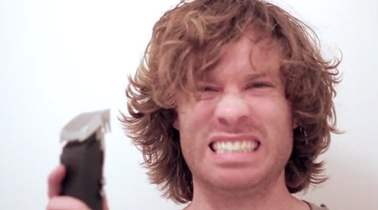 [hair-wig-prank%255B2%255D.jpg]