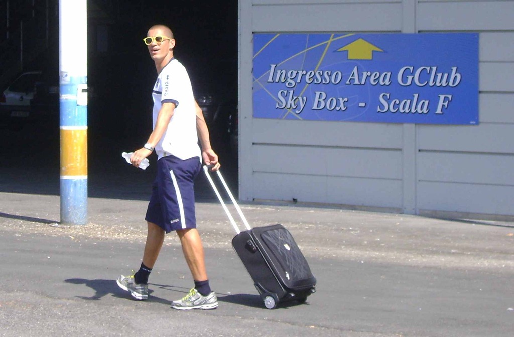 [morrone%2520in%2520partenza%2520per%2520Praga%255B3%255D.jpg]