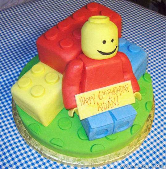Model Kue ulang tahun berbentuk Lego