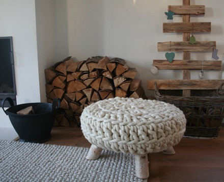 Stickad pall, Le Souk via The Style Files