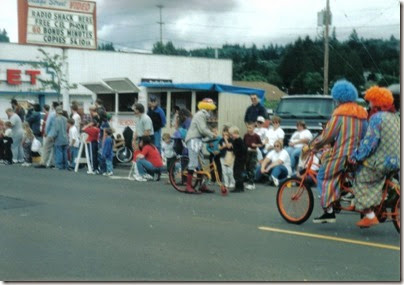 10 Astoria Clowns in the Clatskanie Heritage Days Parade on July 4, 1999
