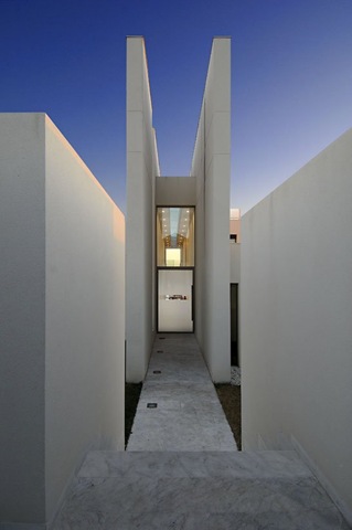 [arquitectura-casa-minimalista%255B4%255D.jpg]