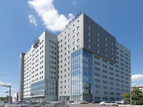 Premier Building