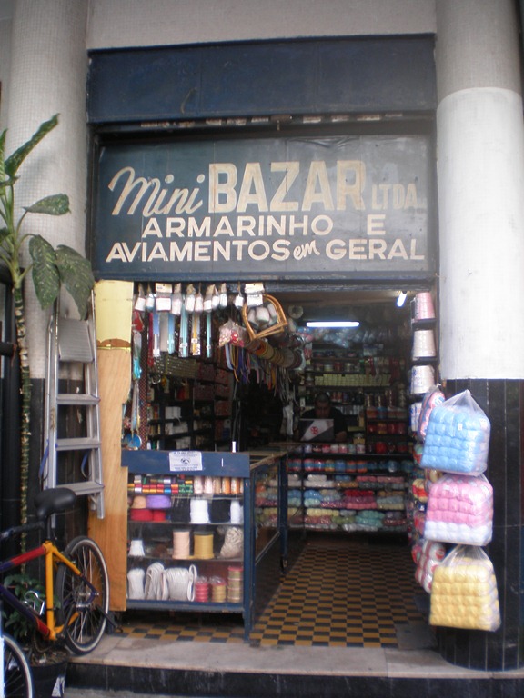 [Armarinho%2520Dias%2520Ferreira%255B4%255D.jpg]