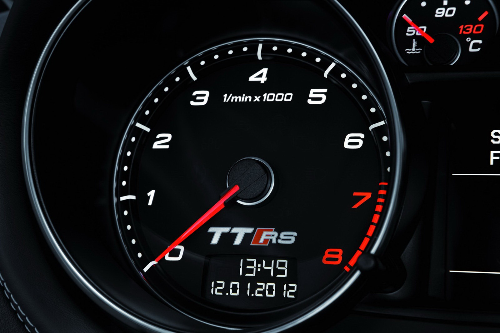 [2013-Audi-TT-RS-Plus-41%255B2%255D.jpg]