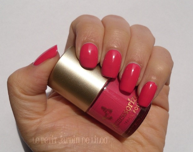 [04-accessorize-nail-polish-passion-s%255B2%255D.jpg]