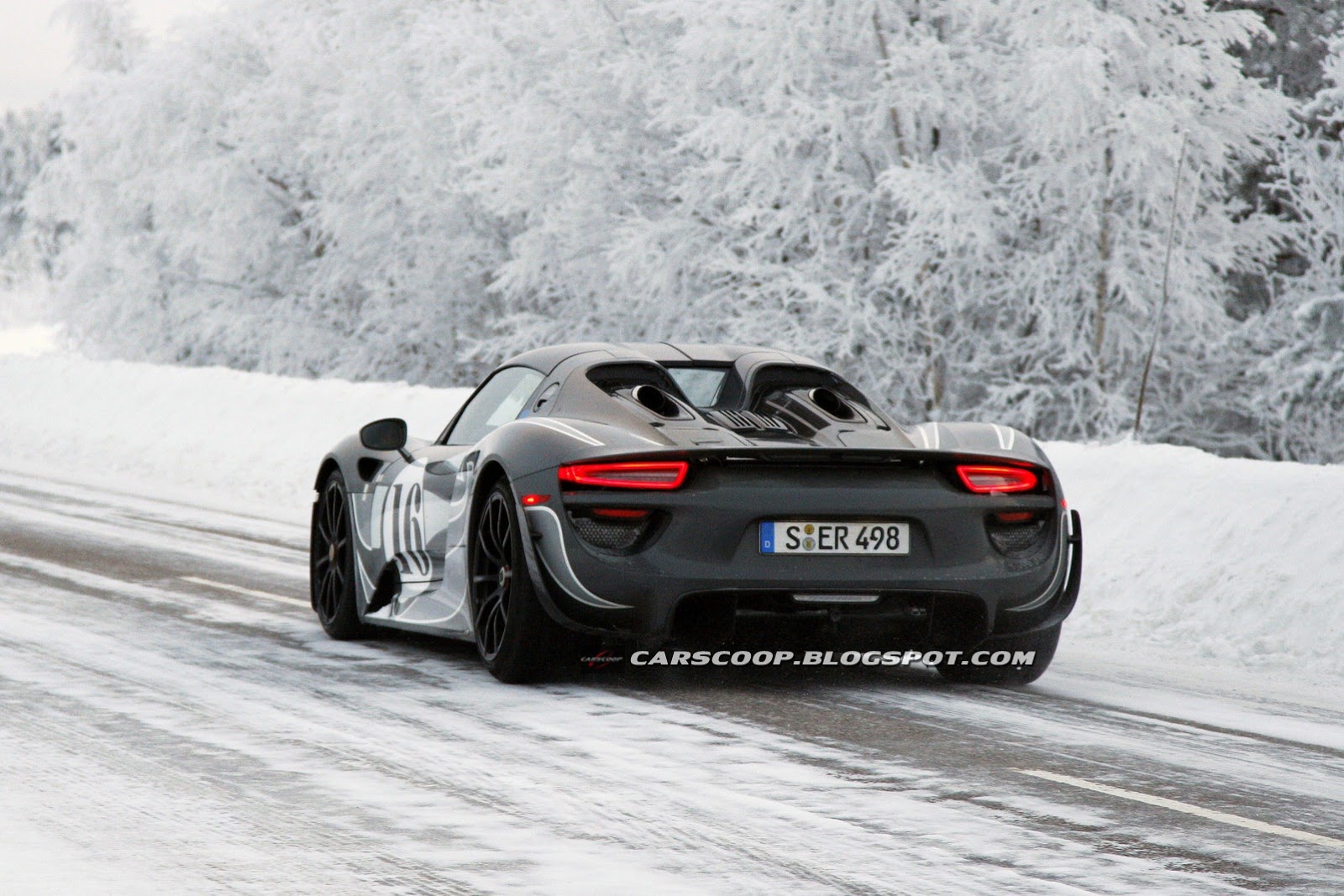 [Porsche-918-Spyder-5Carscoop%255B3%255D.jpg]