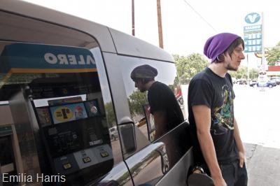 [2011-06-08_Gas.Prices_Emilia.Harris0.jpg]