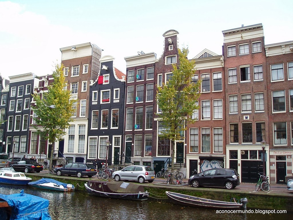 [Amsterdam.-Edificios---PB09060316.jpg]