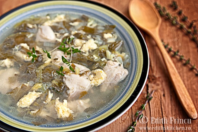 [ciorba%2520de%2520pui%2520cu%2520salata%25201%255B5%255D.jpg]