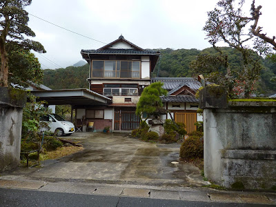 伊東家（元医者）息子は大分のインター近くで開業