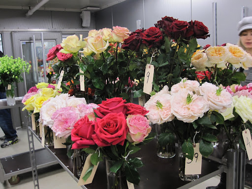 The roses on the table are so unique.