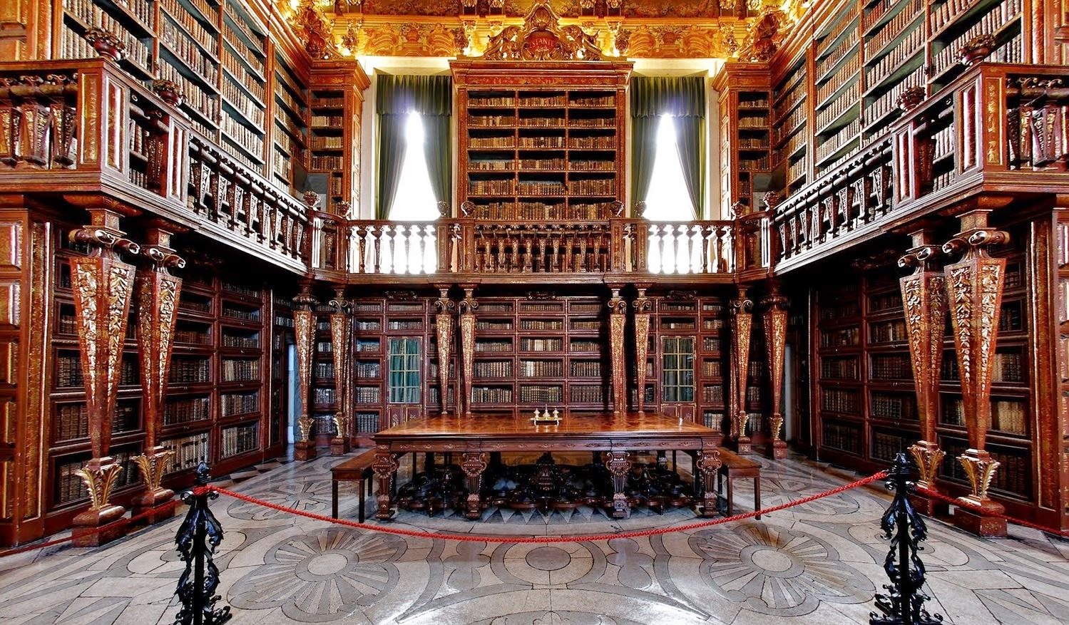 [Biblioteca-da-Univ.-de-Coimbra.255.jpg]