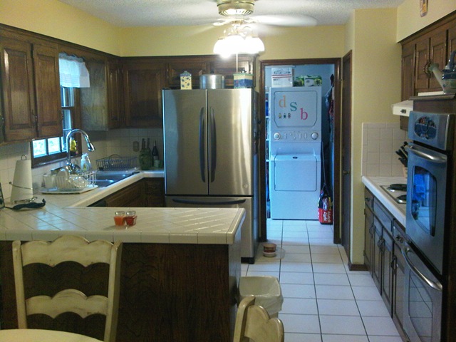[kitchen3.jpg]