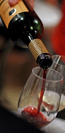 [lateral_vinos1%255B3%255D.jpg]
