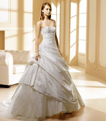 Modelo Marilyn - Colección Silk - La Sposa 2008