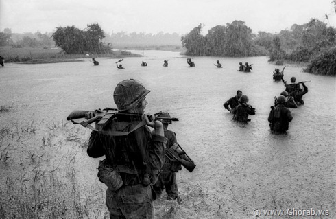 صوراً من حرب فيتنام محفوظة في الذاكرة 05%25255B8%25255D