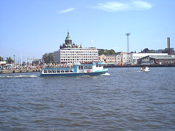 Waterbus in harbor