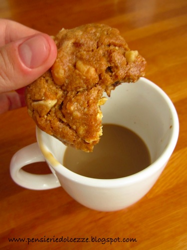 White Chocolate Macadamia Cookies 4.jpg White Chocolate Macadamia Cookies 4