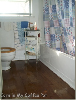 Bathroom floor finished 017 (14)