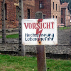 Auschwitz Sign 3.jpg Auschwitz Sign 3.jpg