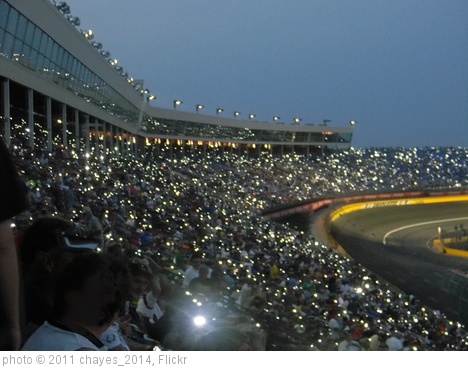 'Charlotte Motor Speedway's visitors performs a world record (6)' photo (c) 2011, chayes_2014 - license: http://creativecommons.org/licenses/by-sa/2.0/