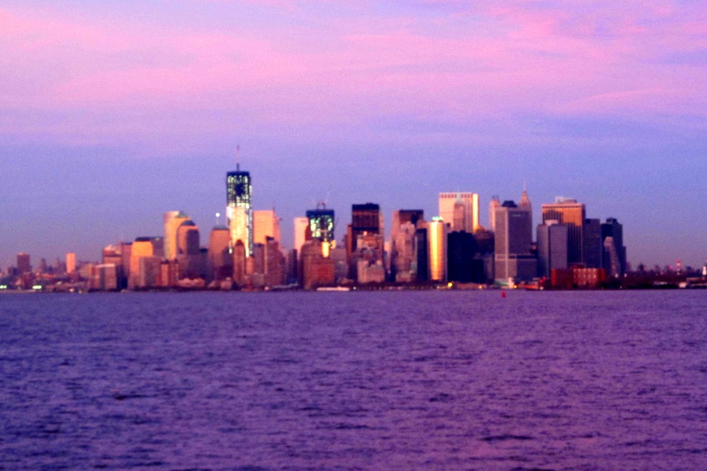[Staten%2520Island%2520Ferry%252C%2520NYC%2520skyline%252C%2520and%2520Statue%2520of%2520Liberty%2520with%2520the%2520Godbys_0010%255B5%255D.jpg]