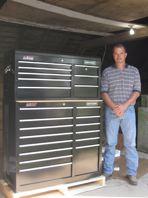 Curt Ikerd with his new tool chest.  Photo courtesy of the Iowa Soybean Association.