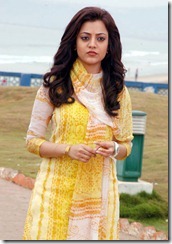 nisha-agarwal in churidar