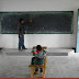 sekolah ada dua guru dan seorang murid sahaja!