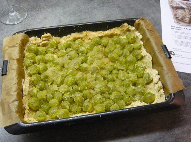 [gooseberry%2520and%2520almond%2520streusel%2520squares3%255B3%255D.jpg]