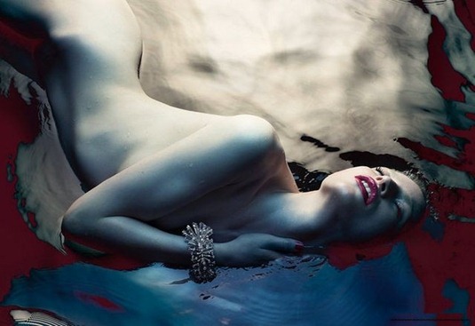 [glamourous_pictures_032%255B2%255D.jpg]