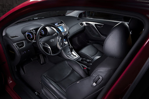 2013-Hyundai-Elantra-Coupe-08.jpg