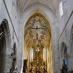 krakow church alter (1 of 1).jpg