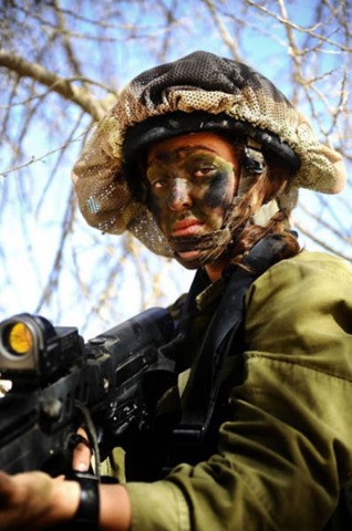[hot-israeli-soldier-33%255B2%255D.jpg]