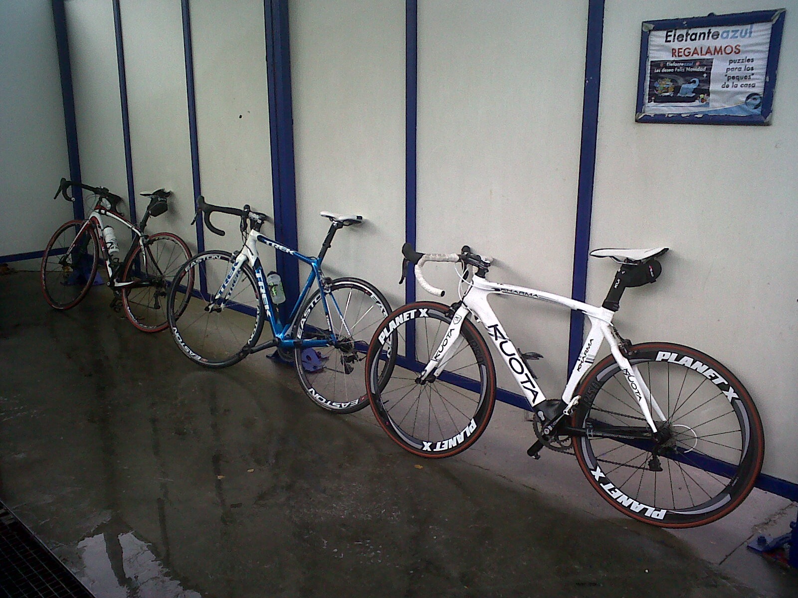 [IMG00135-20111211-1322%255B6%255D.jpg]