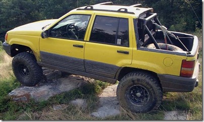 131_0505_01z 1996_Jeep_Grand_Cherokee_Laredo Driver_Side_View_Roof_Chopped_Off