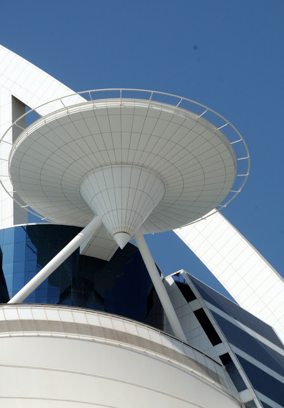 burjalarab-tennis-court7