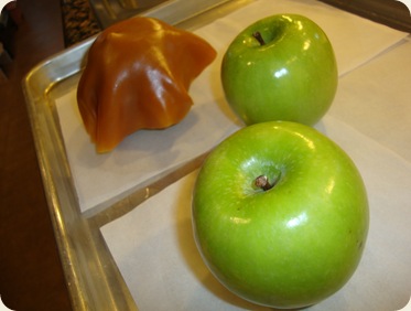 caramel apples 010